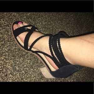 Torrid sandals 11W NEW